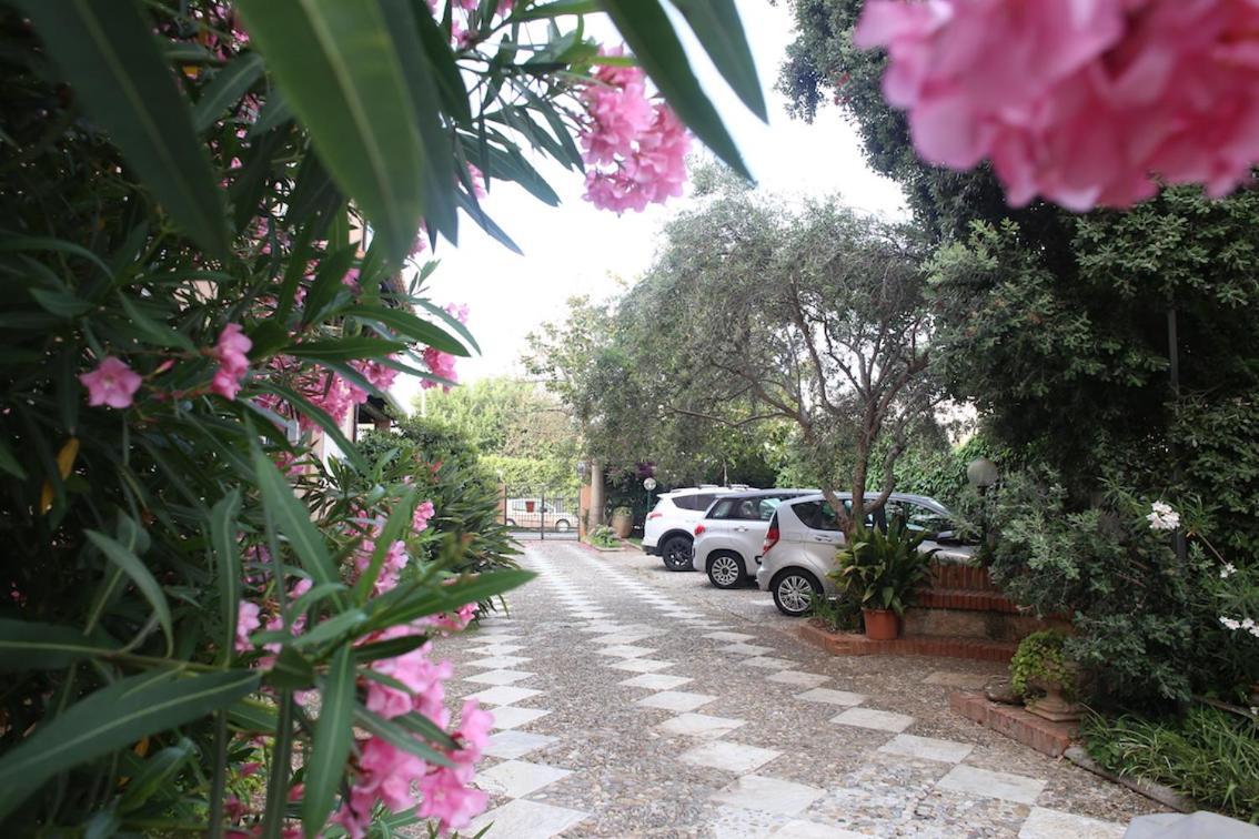 Villa Lea Mondello Exteriér fotografie